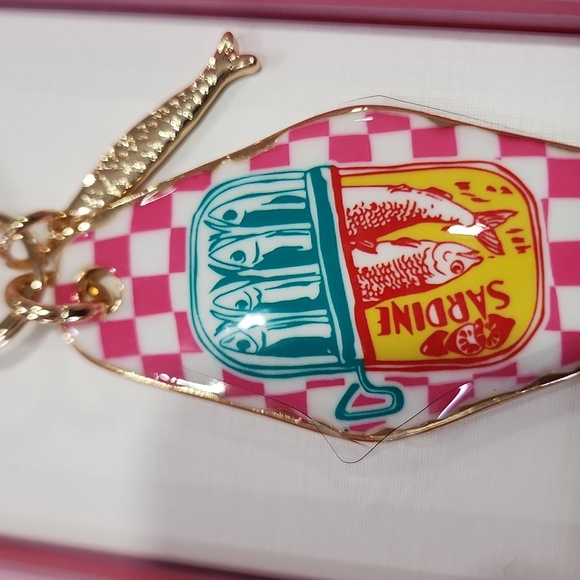 🔹️Piper K🔹️ Sardines Fish Print Keychain Bag Charm - Picture 4 of 7